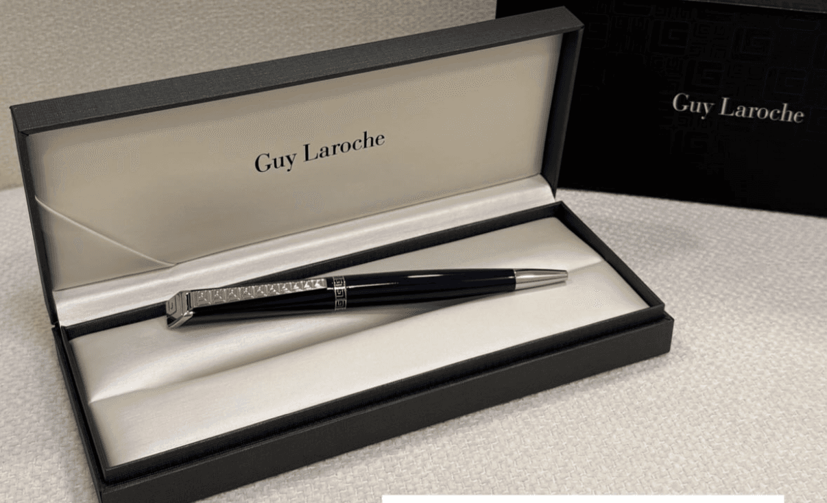 قلم Guy Laroche